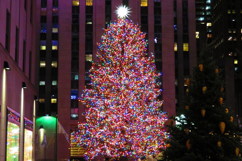 Rockefeller Center Christmas tree guide for first-timers - Lonely Planet